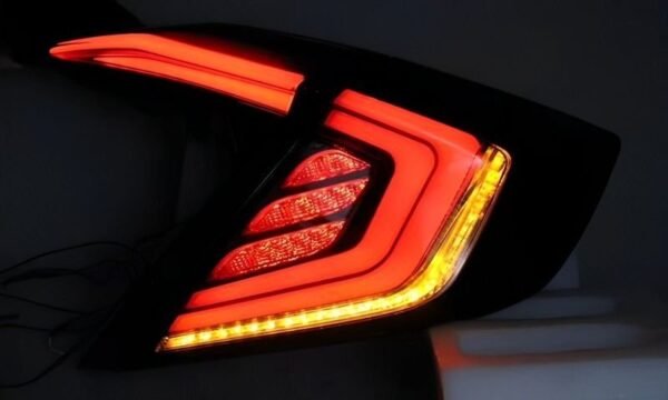 new-civic-tail-light